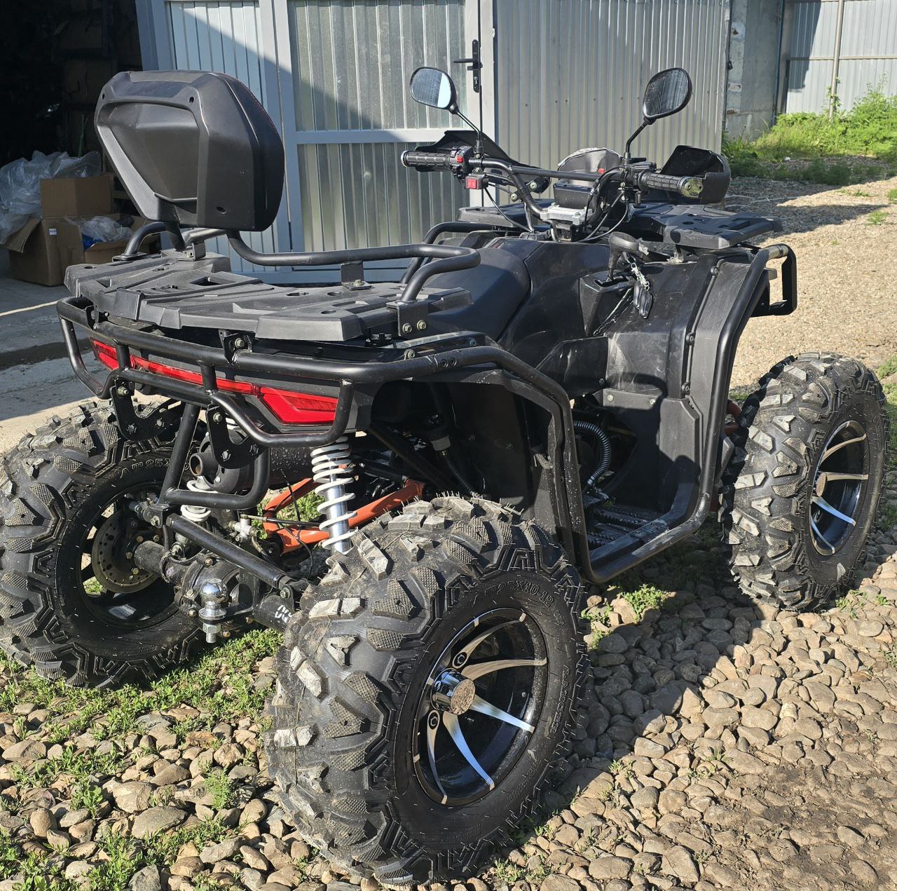Квадроцикл Hammer TUNDRA 300 4wd, полуавтомат