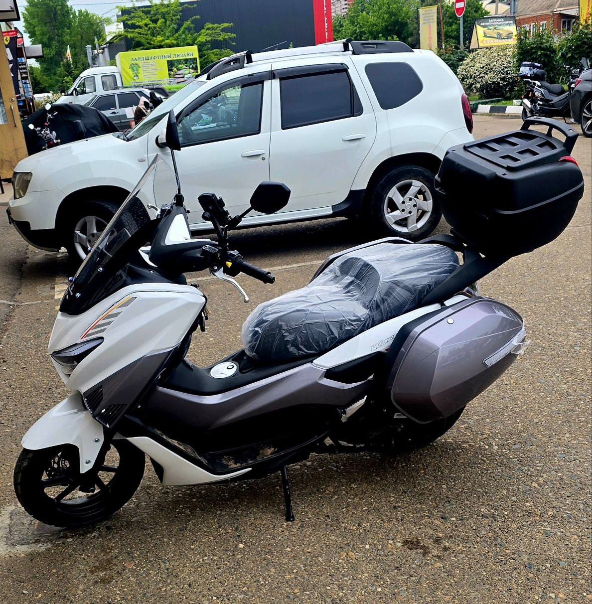 Макси Скутер Jilang Pro max, N max 180 - 3 кофра