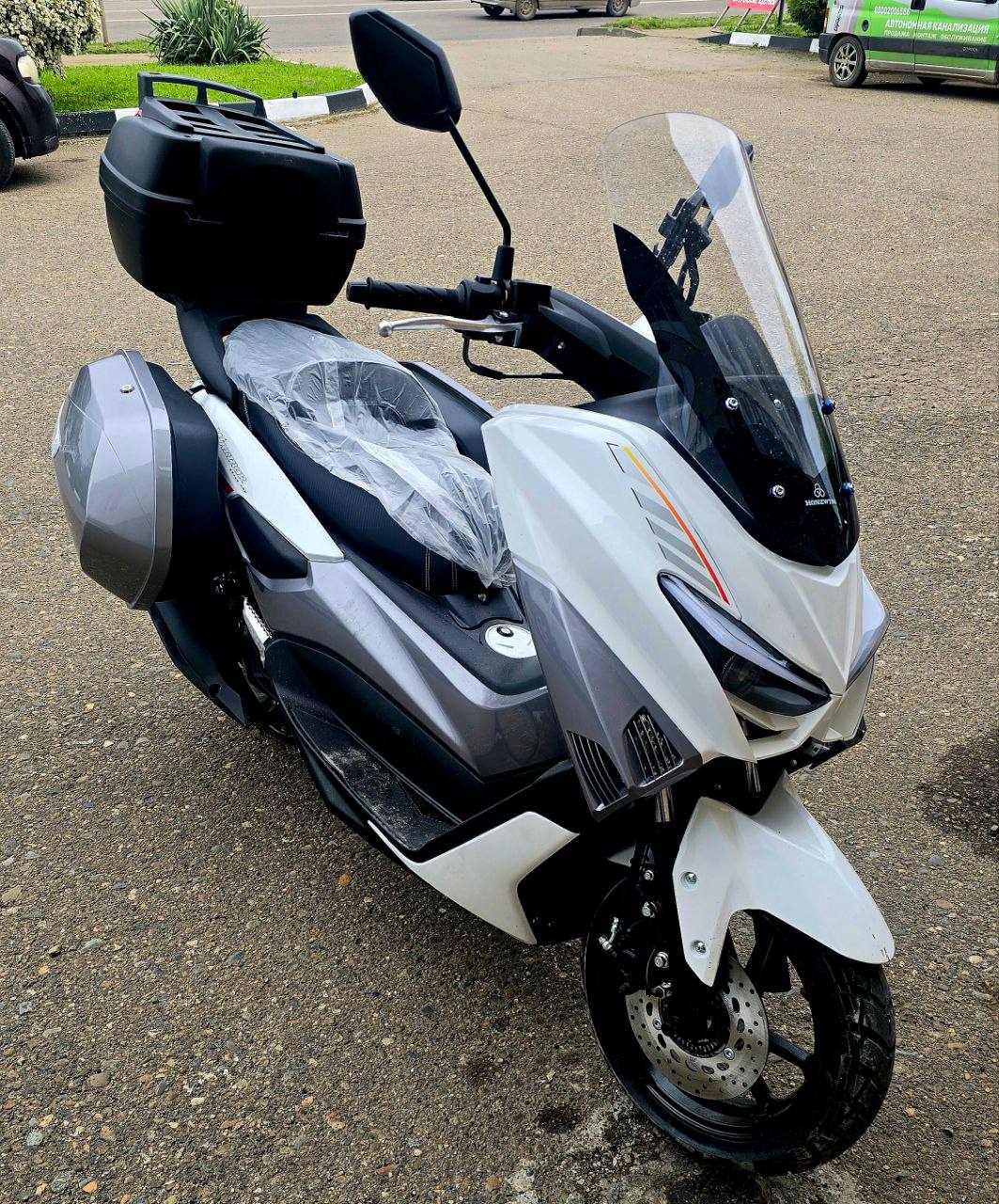 Макси Скутер Jilang Pro max, N max 180 - 3 кофра