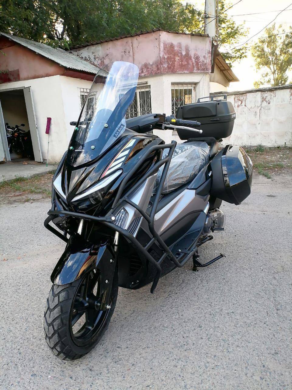 Макси Скутер Jilang Pro max, N max 180 - 3 кофра