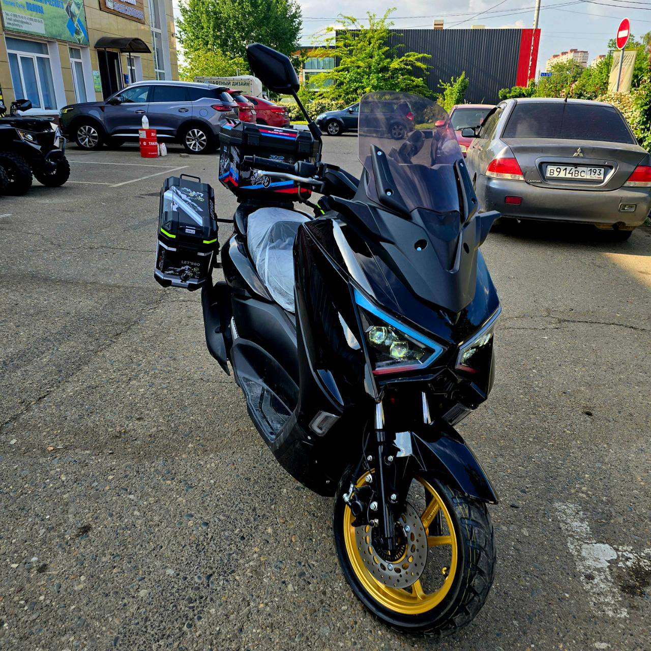 Макси Скутер Jilang Z MAX - 3 кофра